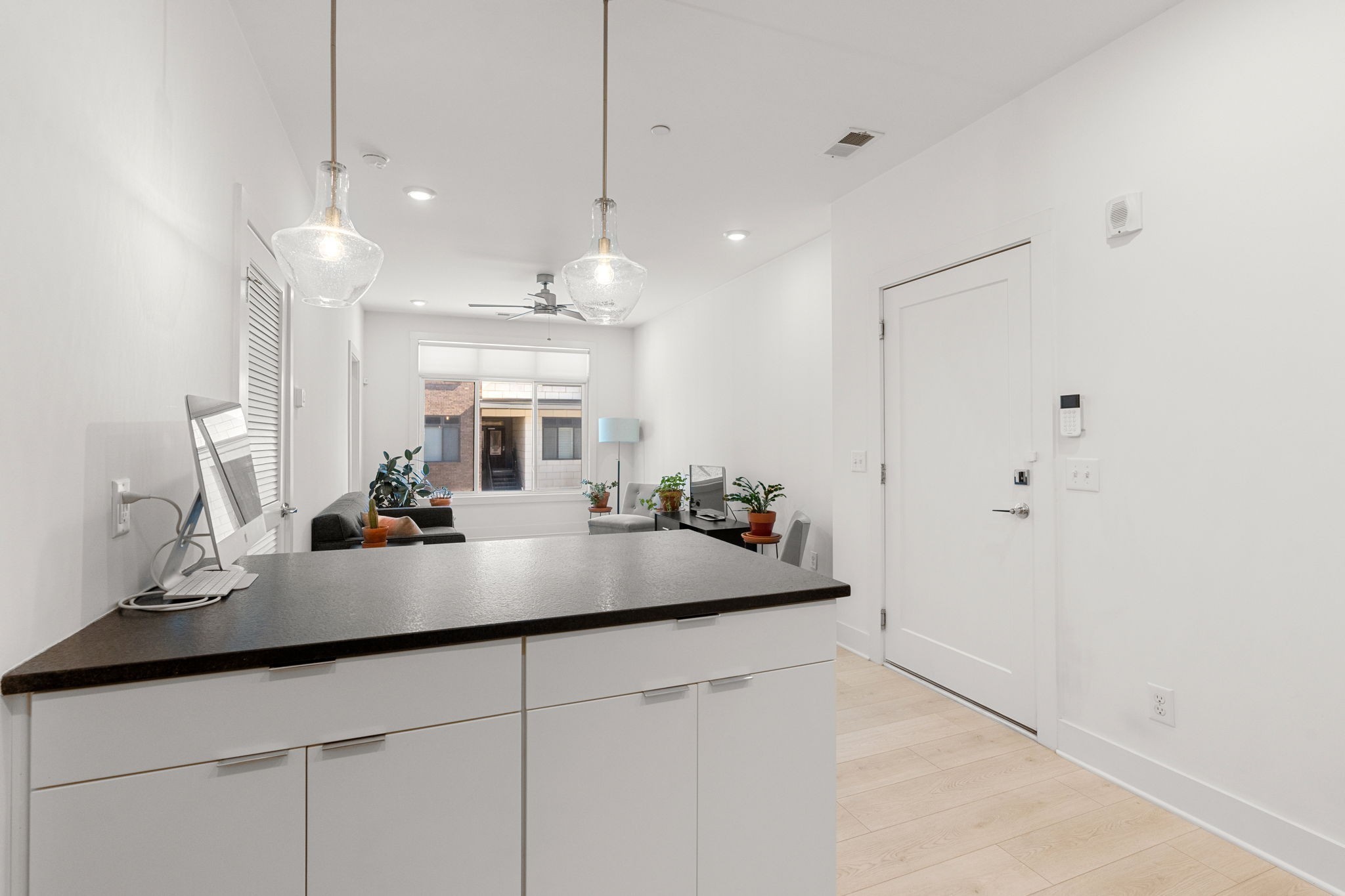 1609 Marshall Hollow Dr Unit: 203