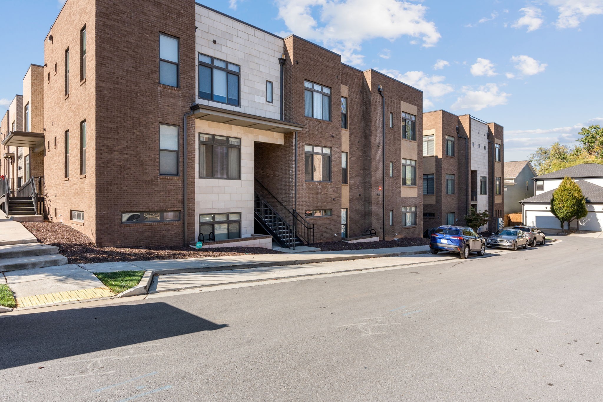 1609 Marshall Hollow Dr Unit: 203