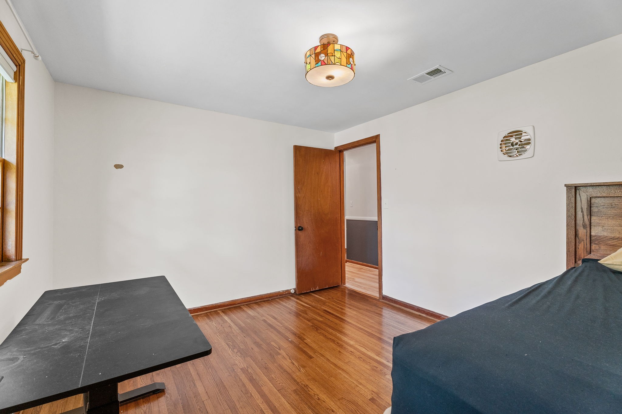 400 Farris Ave