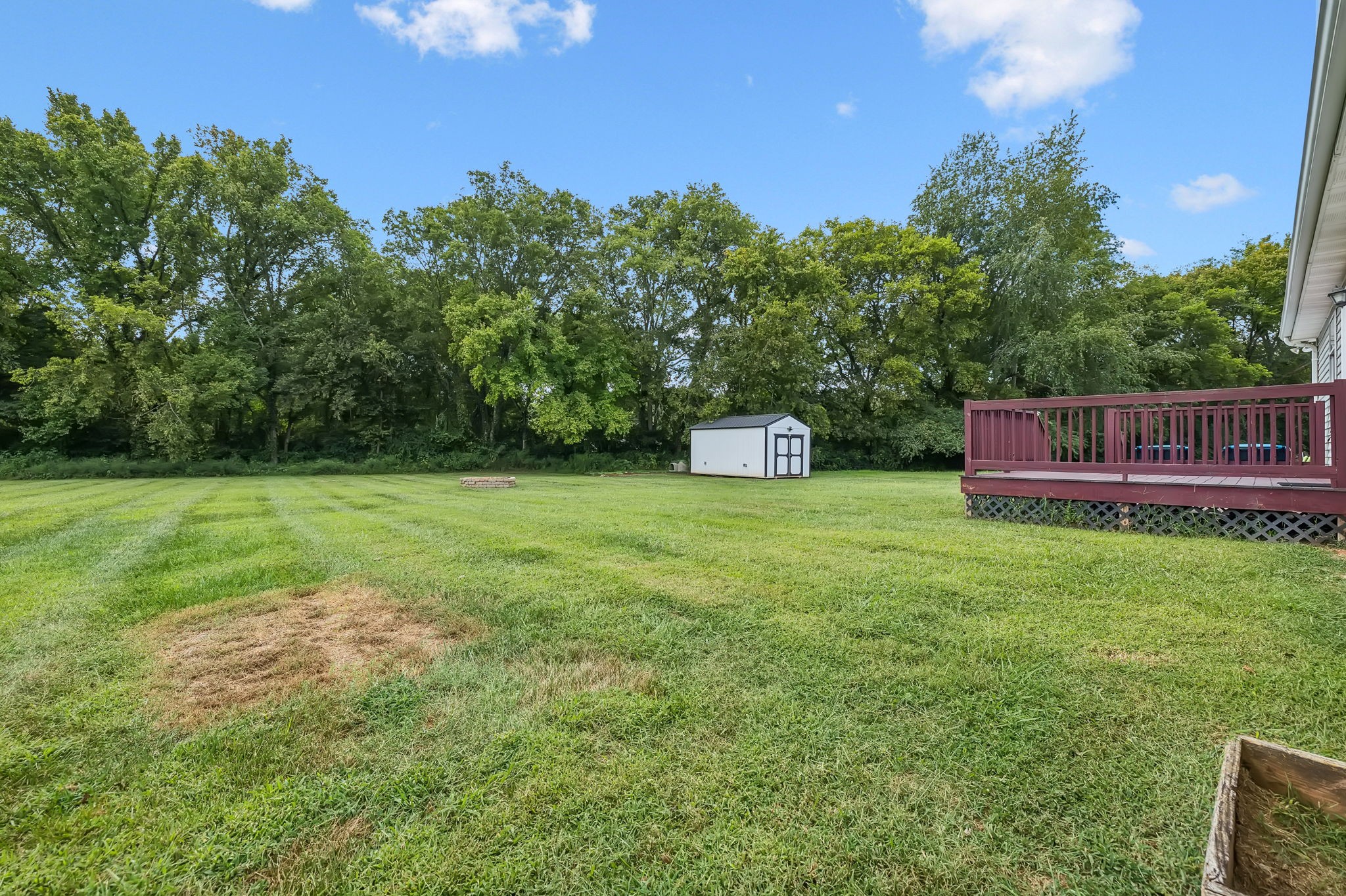 2479 Canterbury Chase