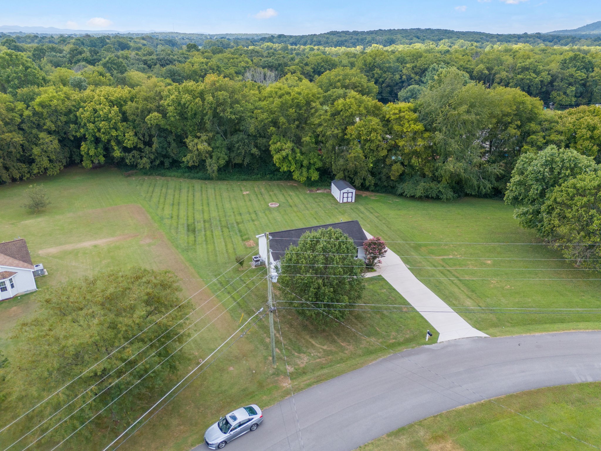 2479 Canterbury Chase