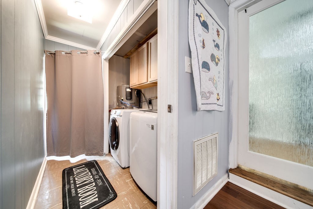 367 Lynn Dr
