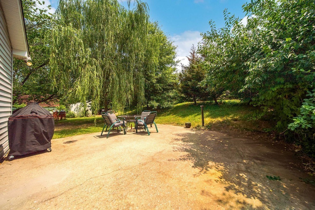 367 Lynn Dr