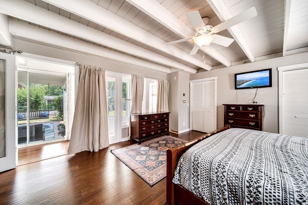 367 Lynn Dr