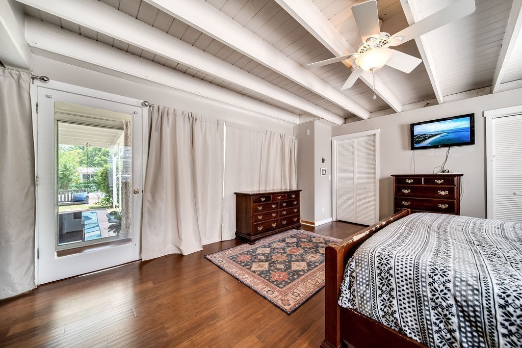 367 Lynn Dr