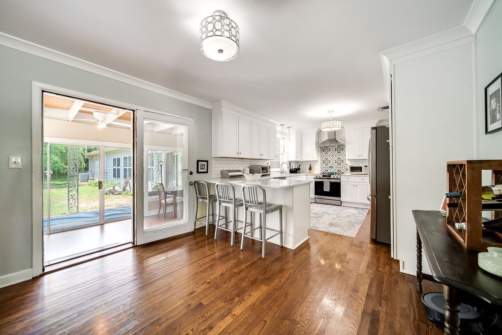 367 Lynn Dr