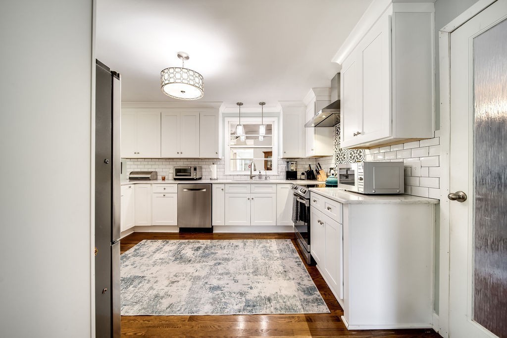 367 Lynn Dr