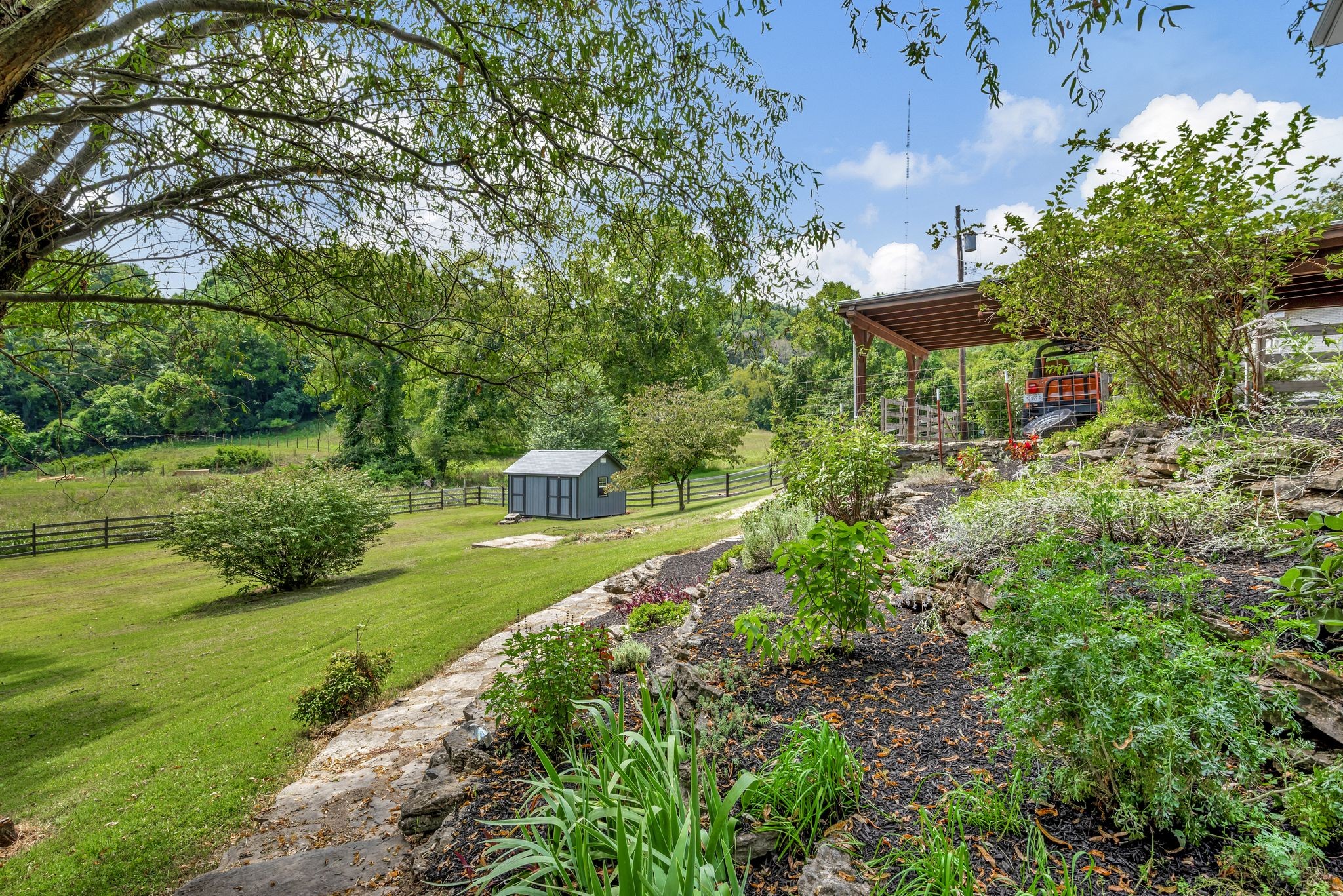 1427 Finnland Dr
