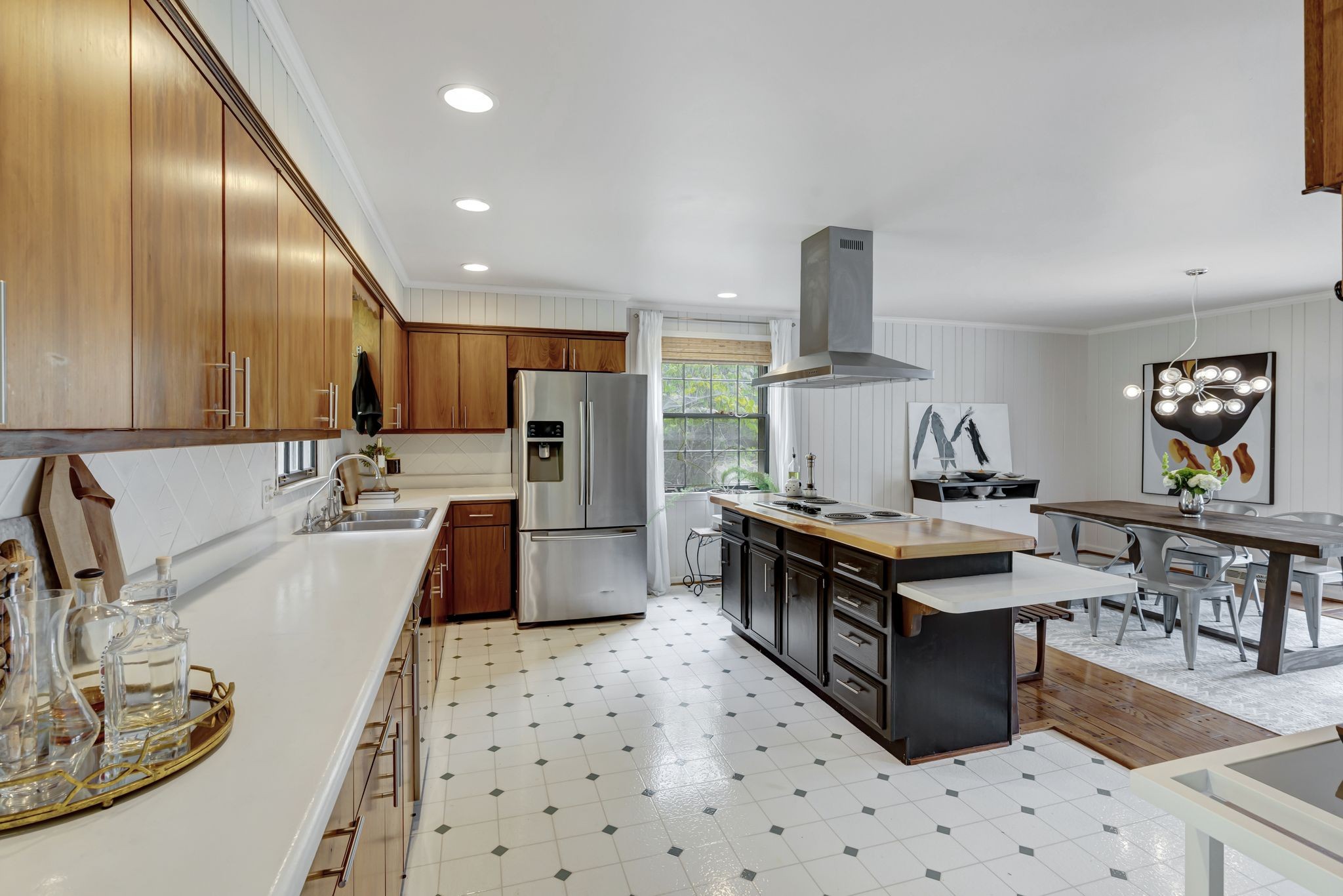 1427 Finnland Dr