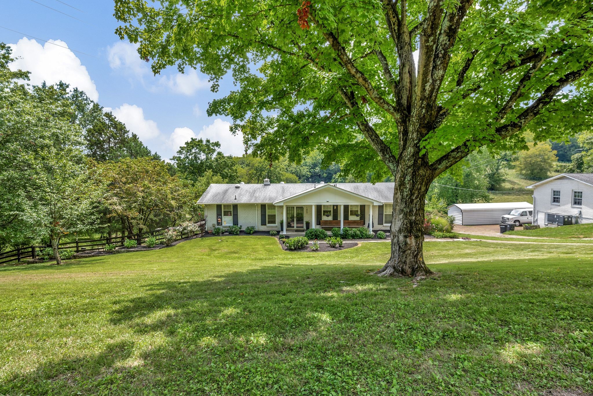 1427 Finnland Dr