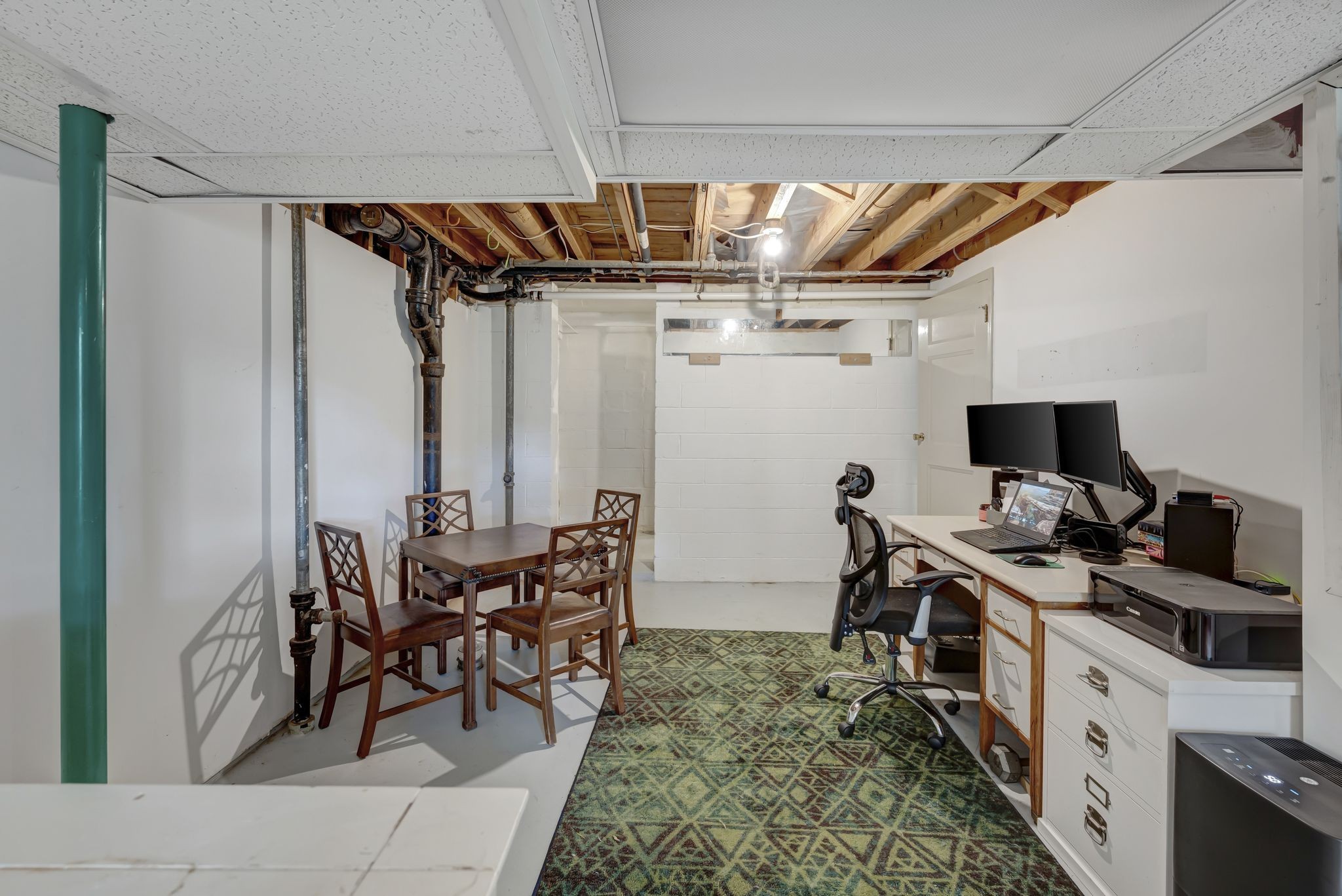 1427 Finnland Dr