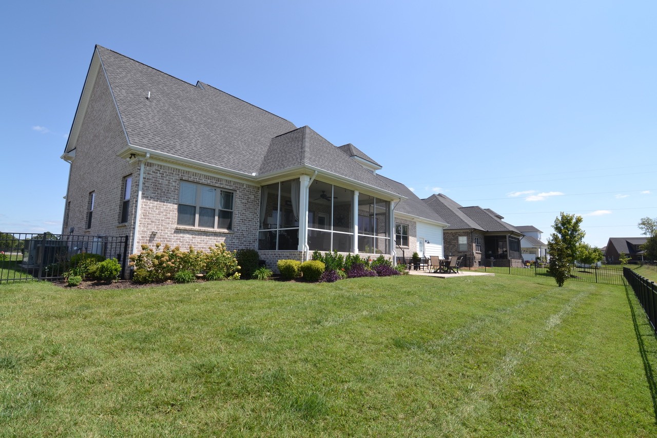 1608 N Side Dr