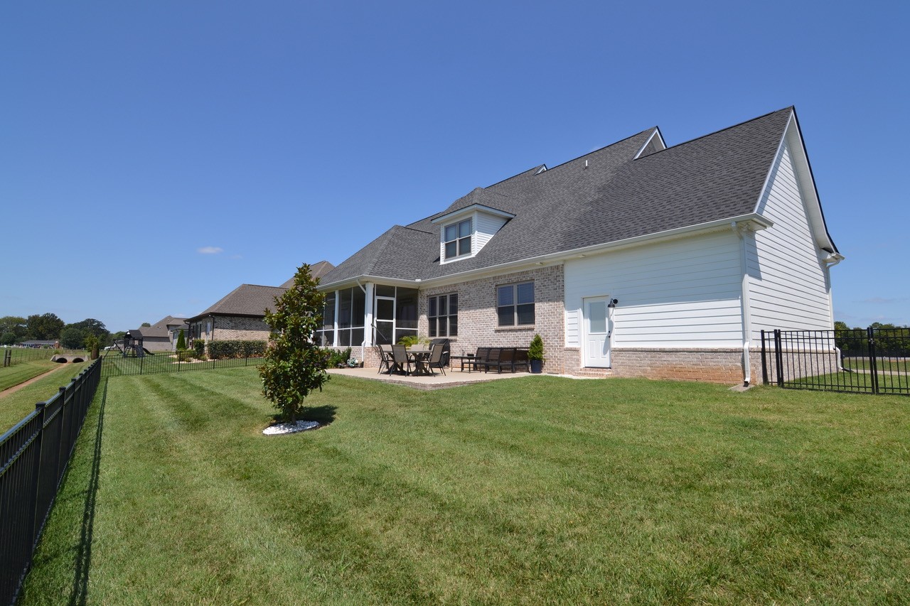 1608 N Side Dr