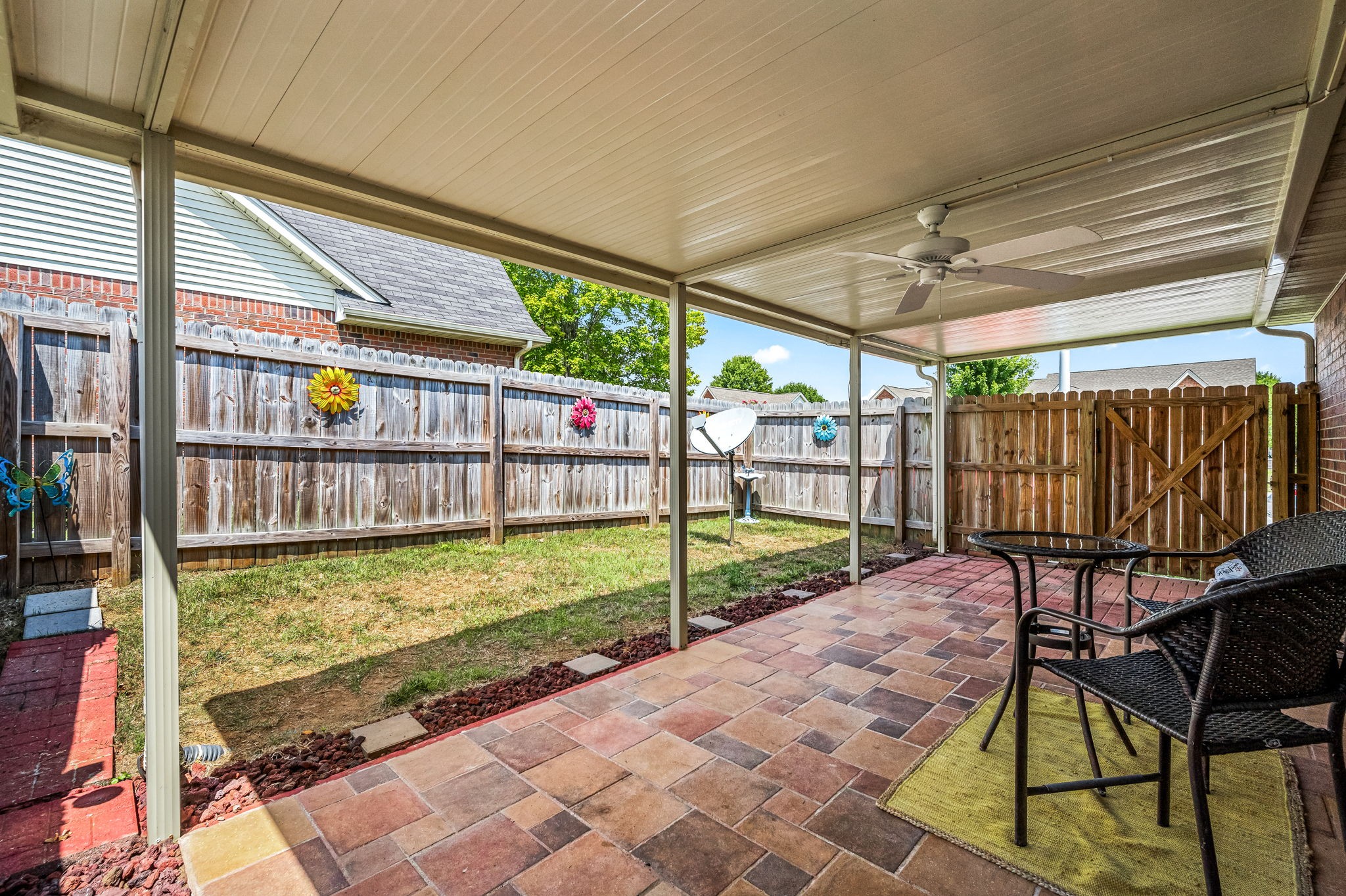 2215 River Rock Xing