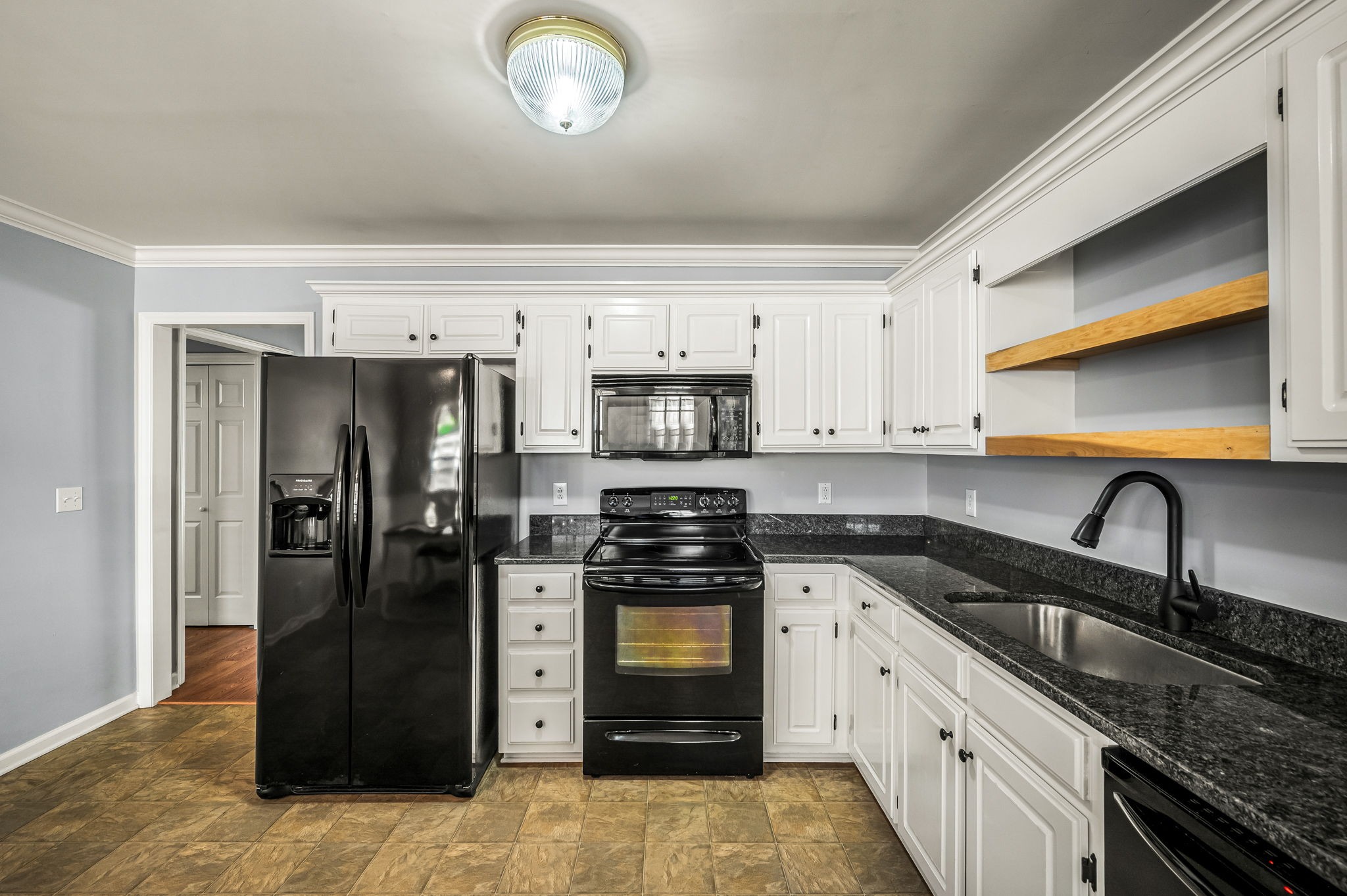 2215 River Rock Xing