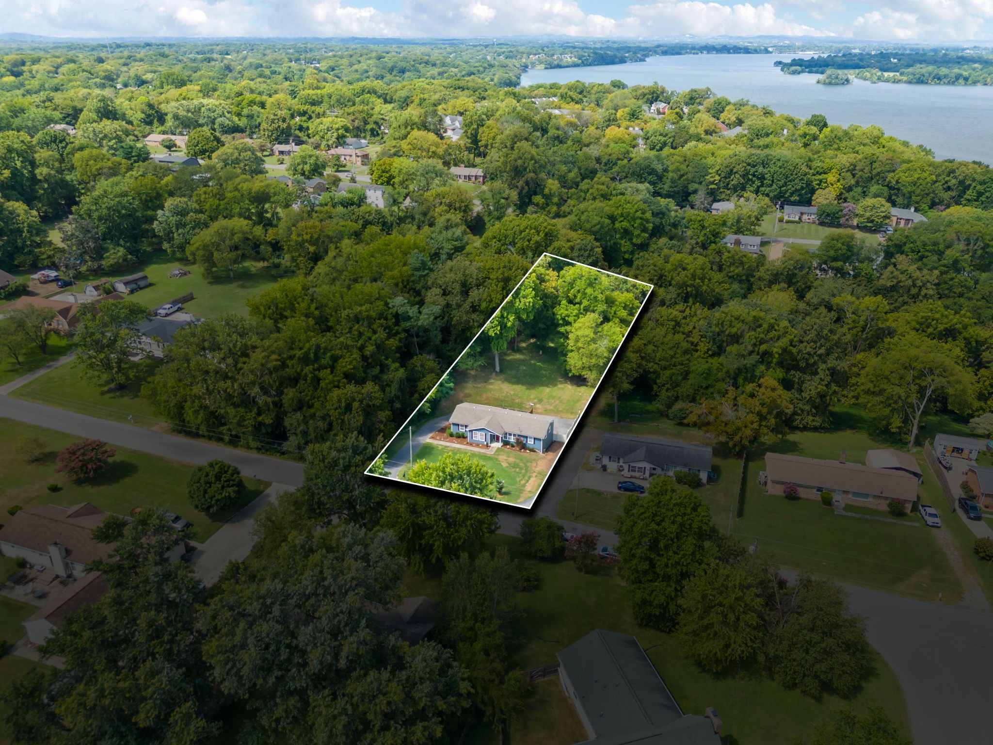 423 Green Harbor Ct