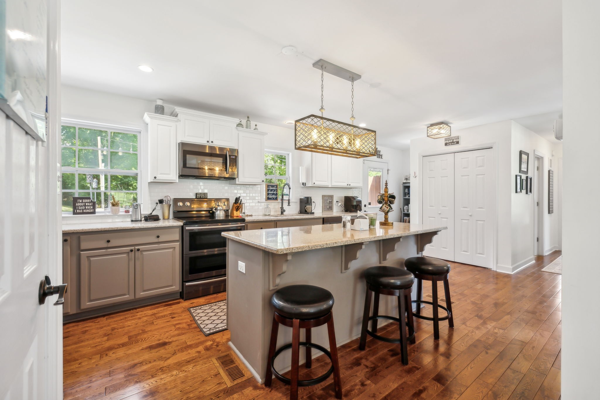 423 Green Harbor Ct