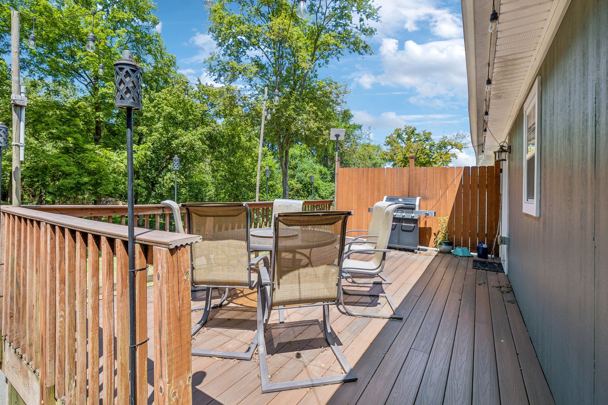 423 Green Harbor Ct