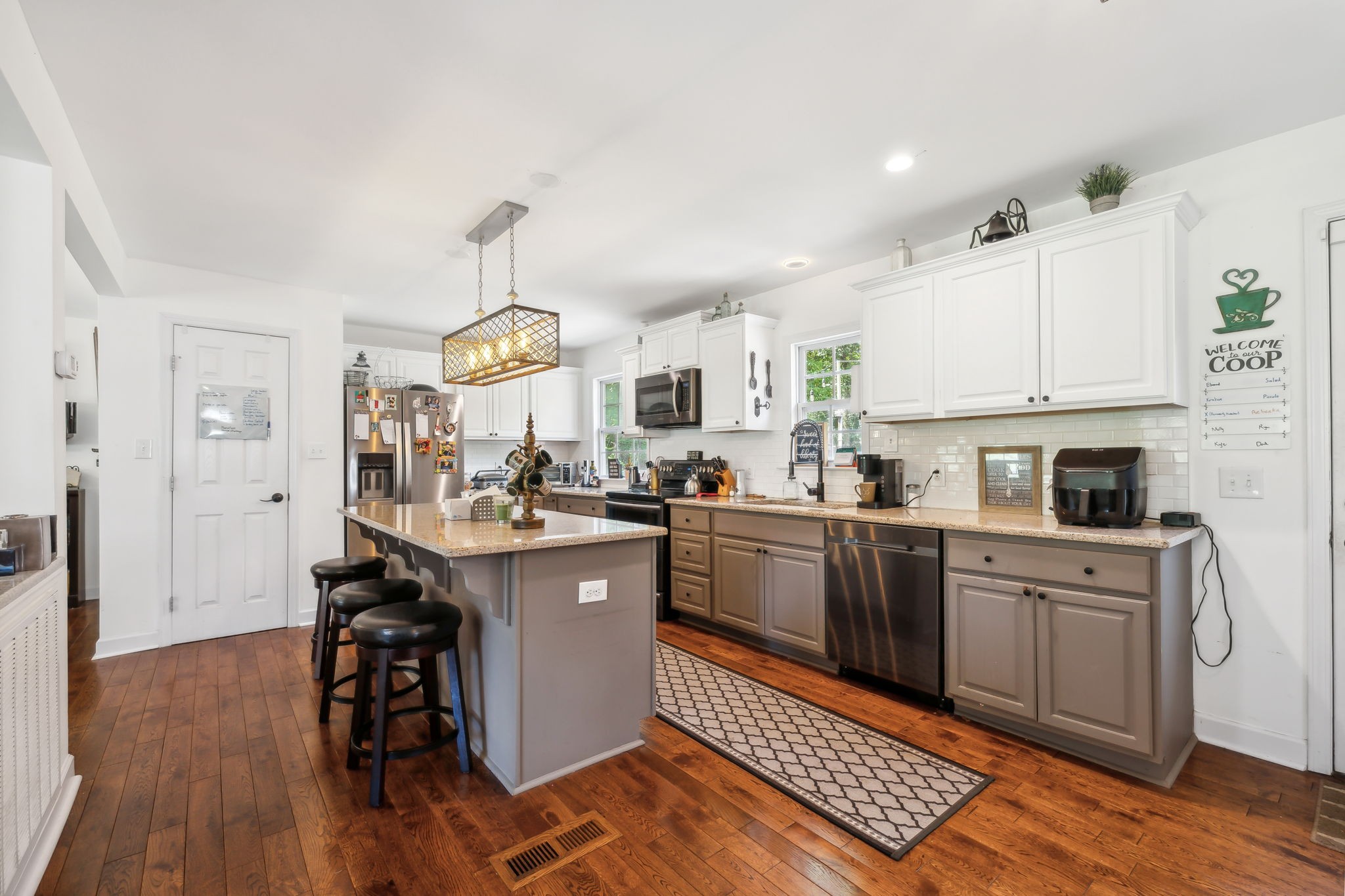 423 Green Harbor Ct