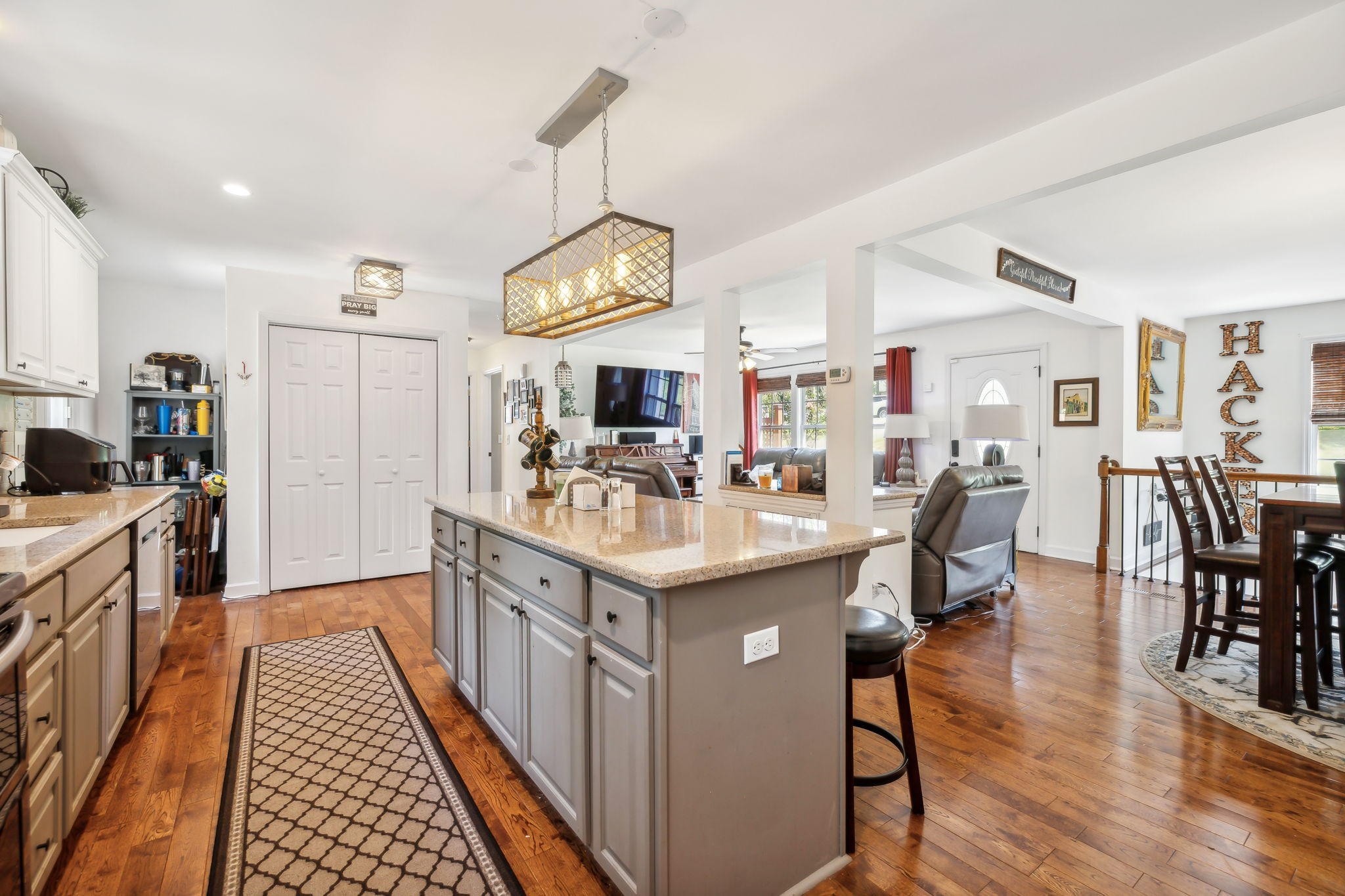 423 Green Harbor Ct