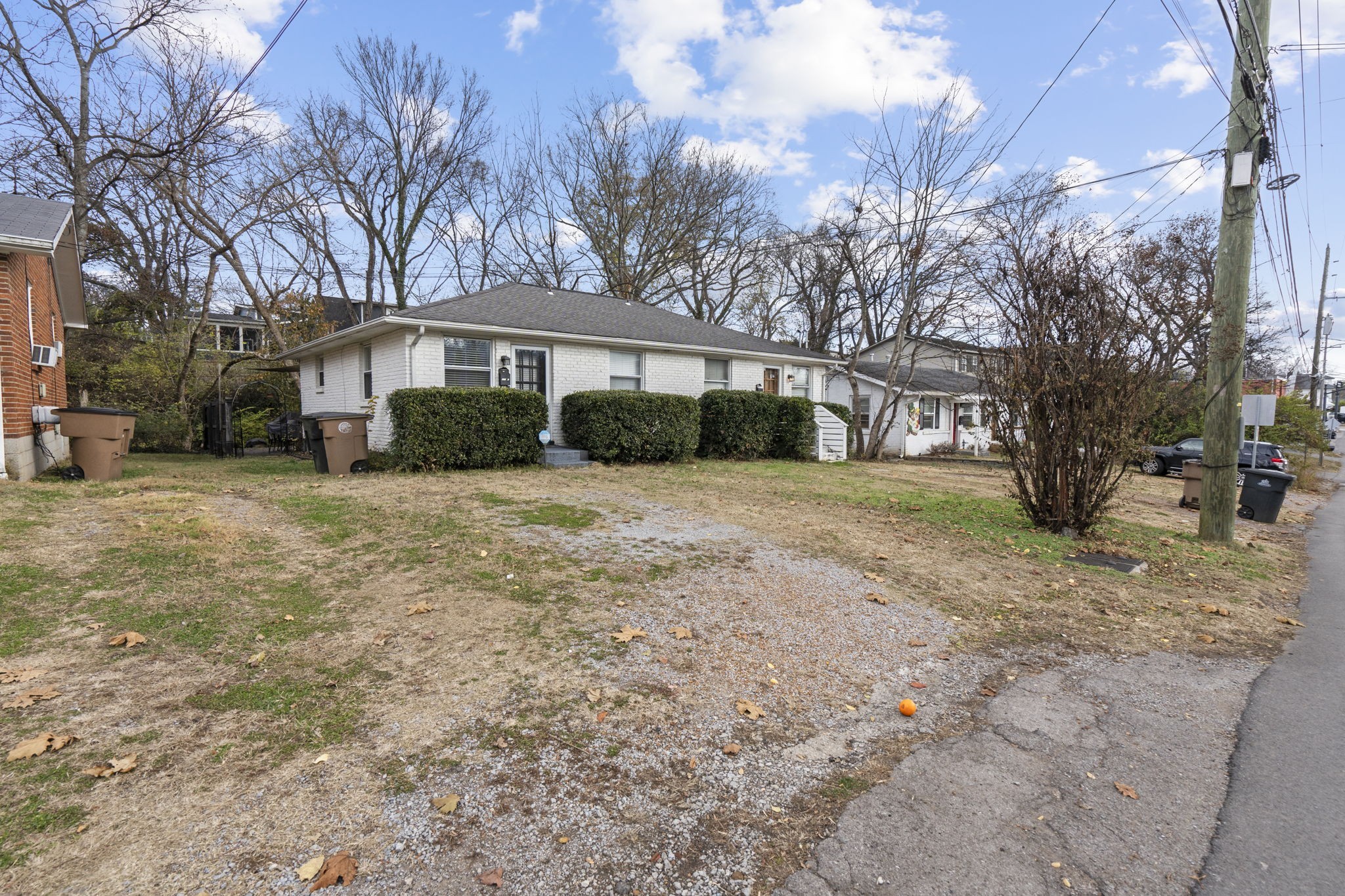1210B Kirkwood Ave