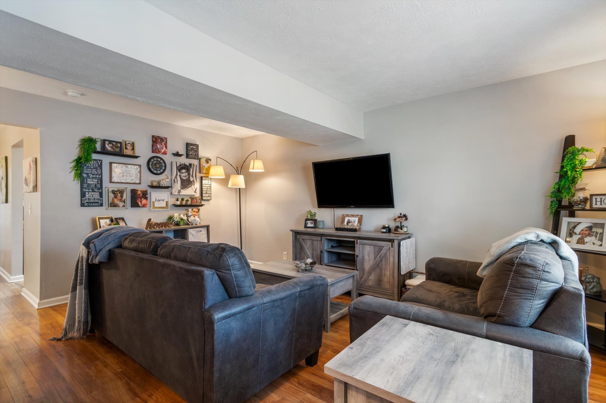 3536 Seneca Forest Dr