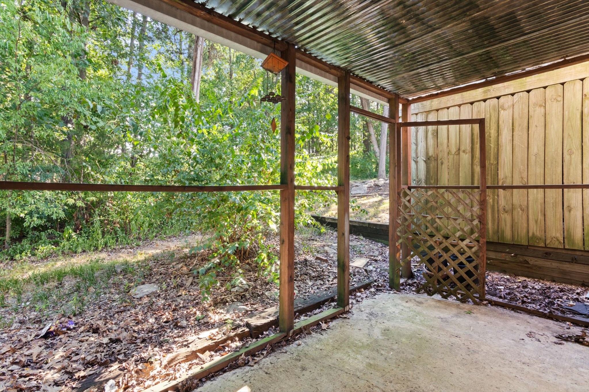 3536 Seneca Forest Dr