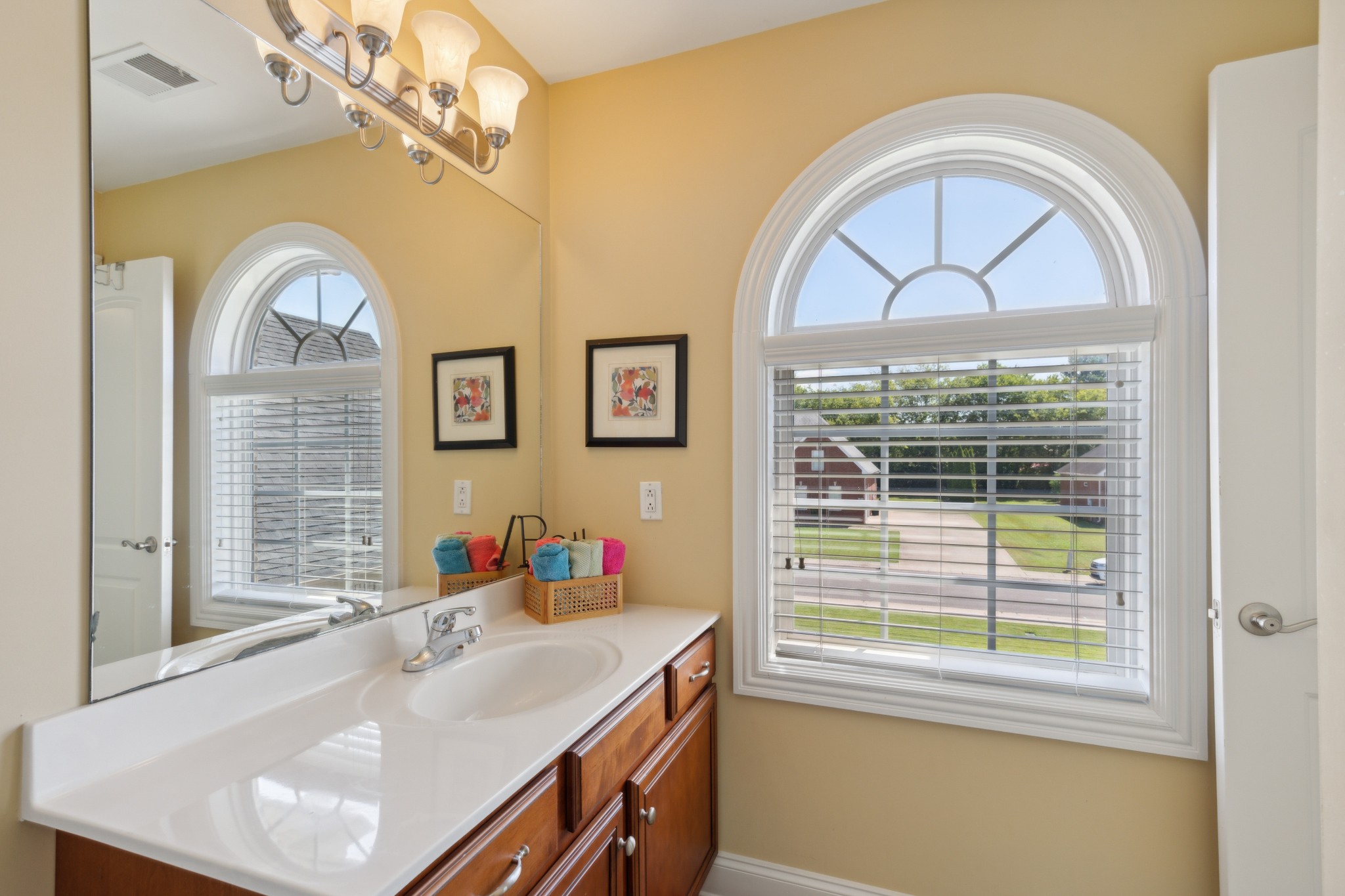 2637 Jim Houston Court