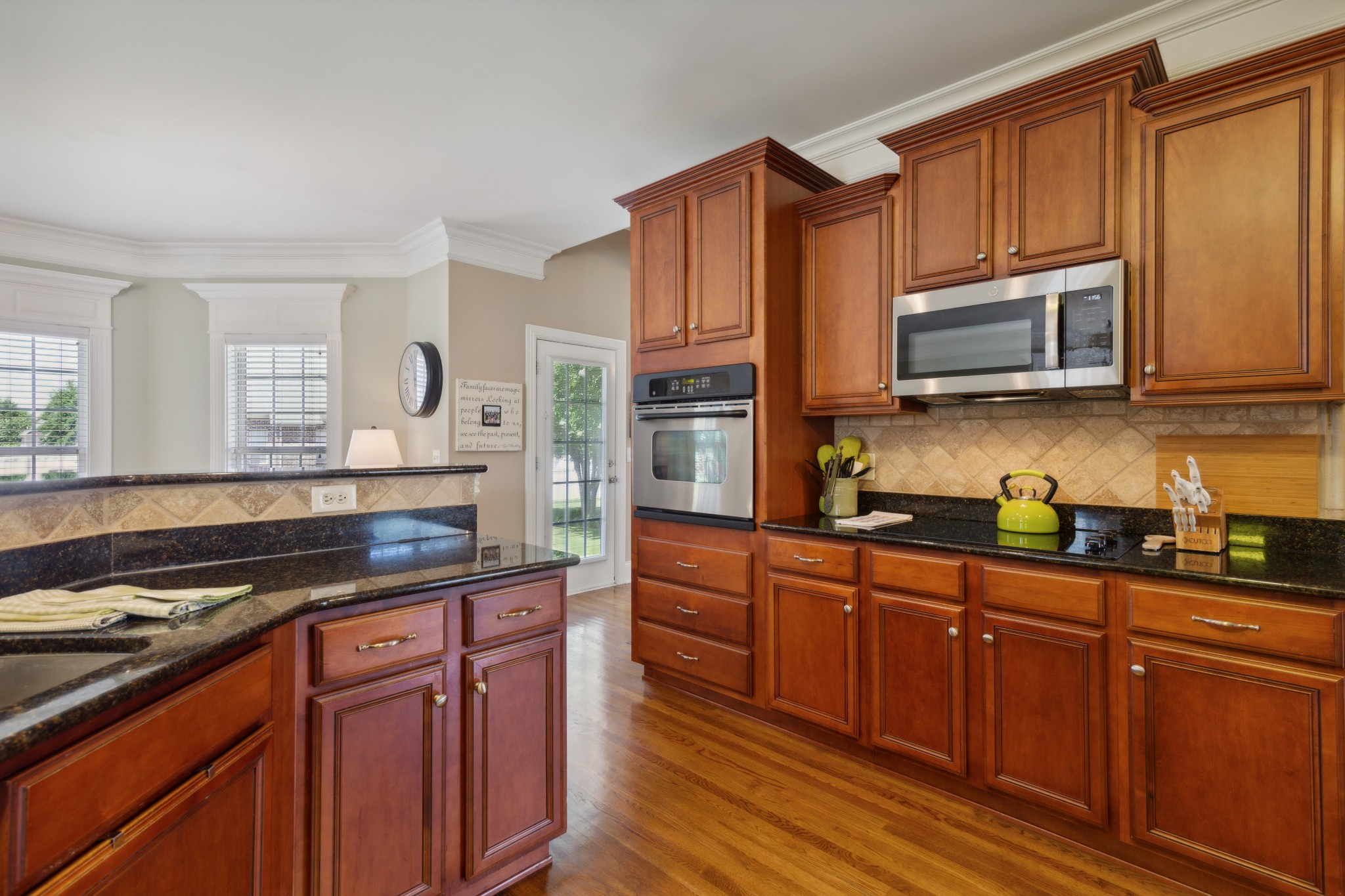2637 Jim Houston Court