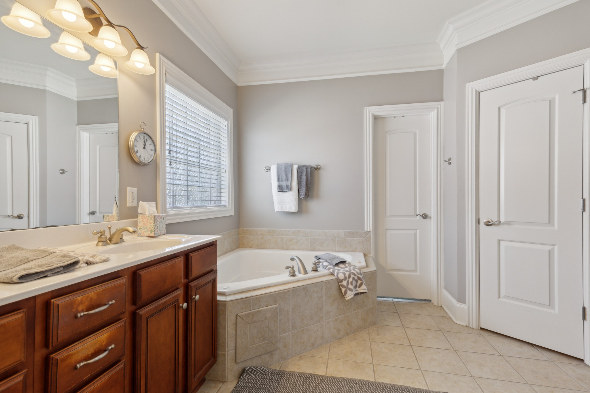 2637 Jim Houston Court