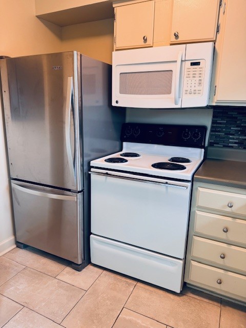 420 Walton Ln Unit: E23