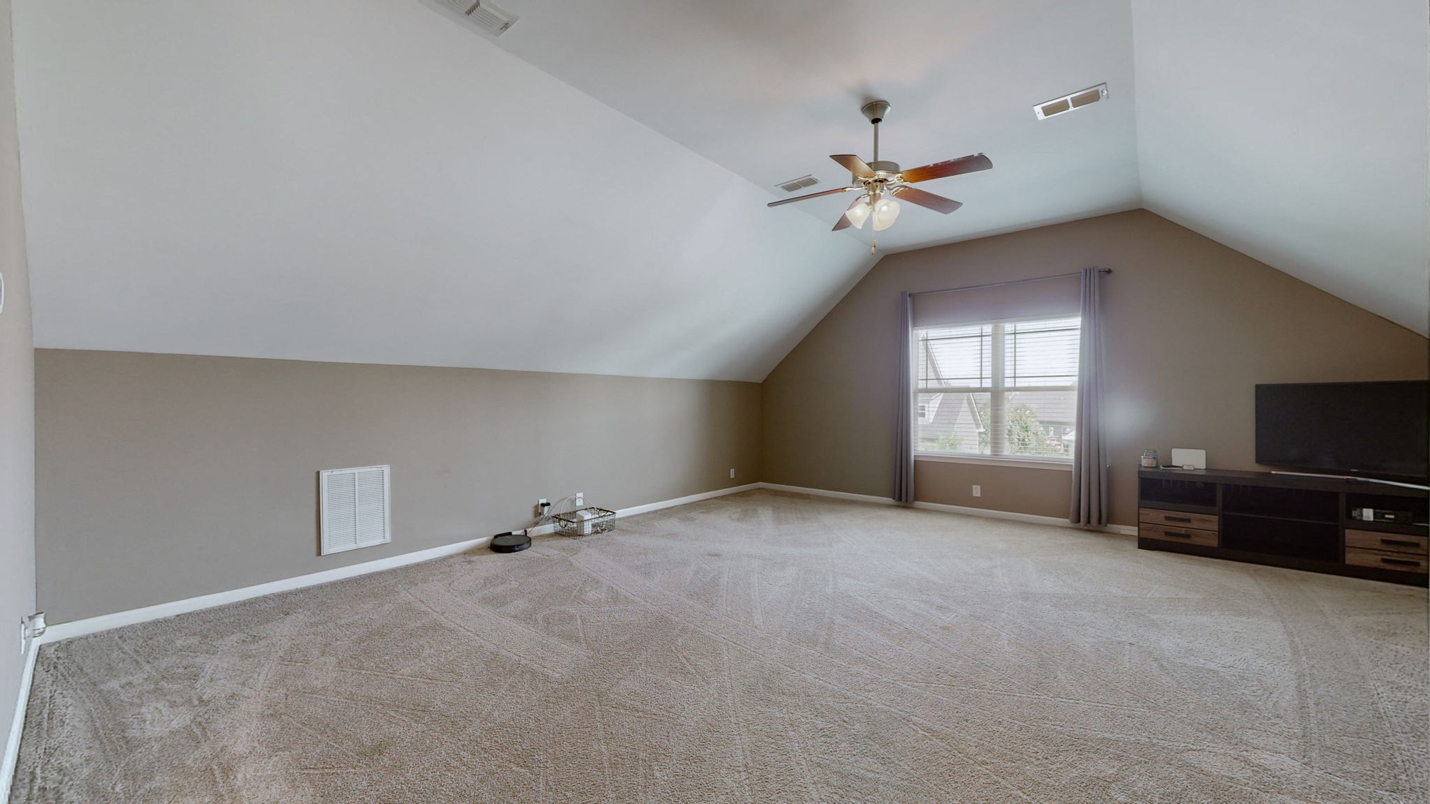 4443 Rubicon Dr