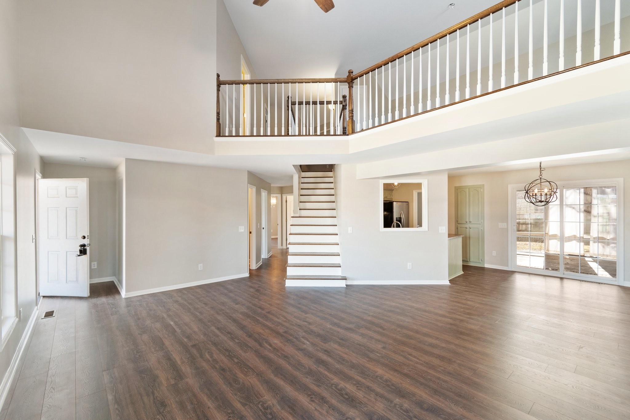 15 Salem Ln