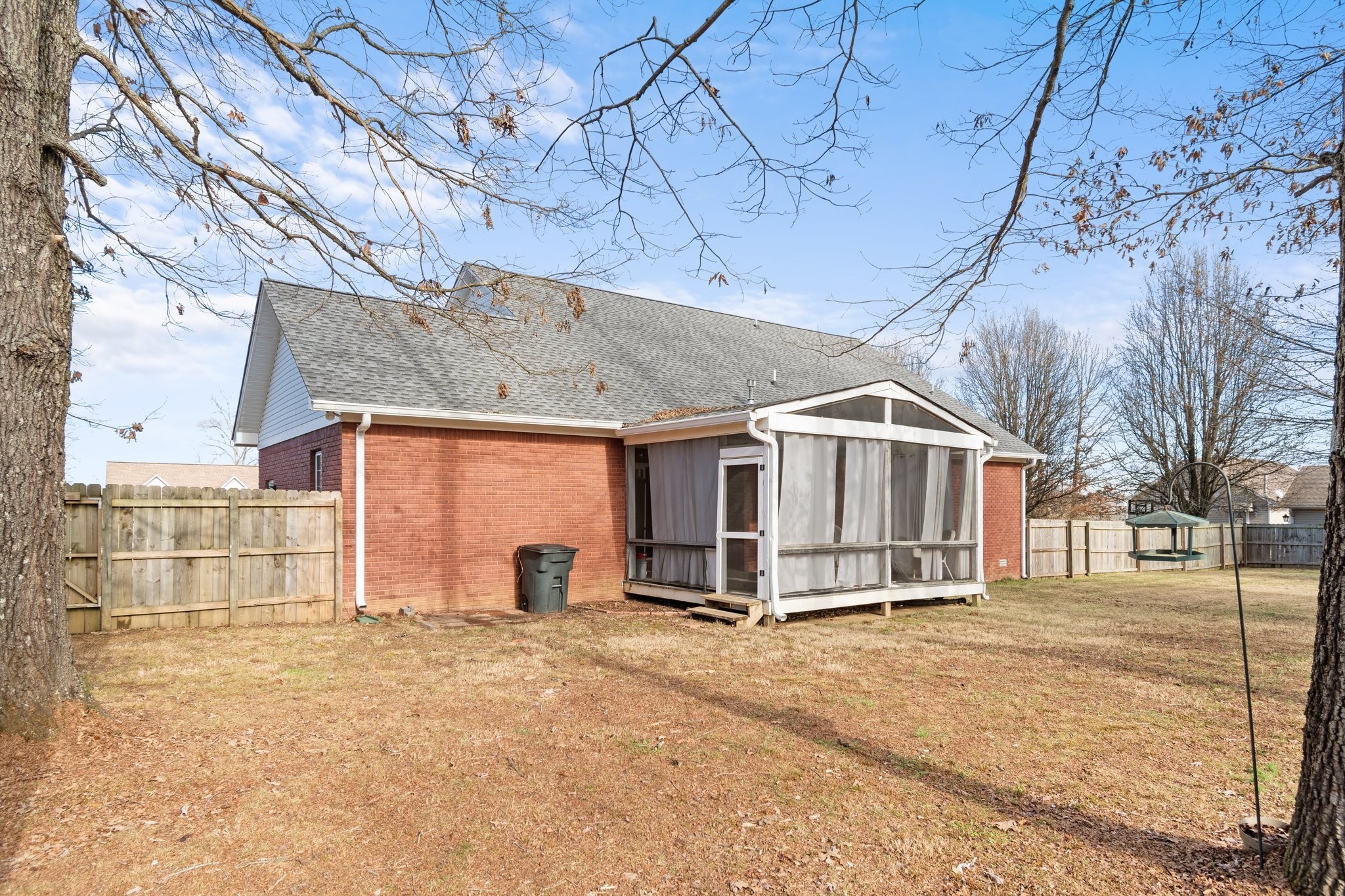15 Salem Ln