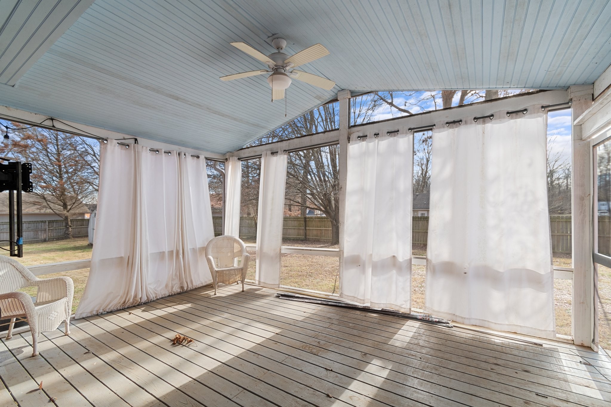 15 Salem Ln