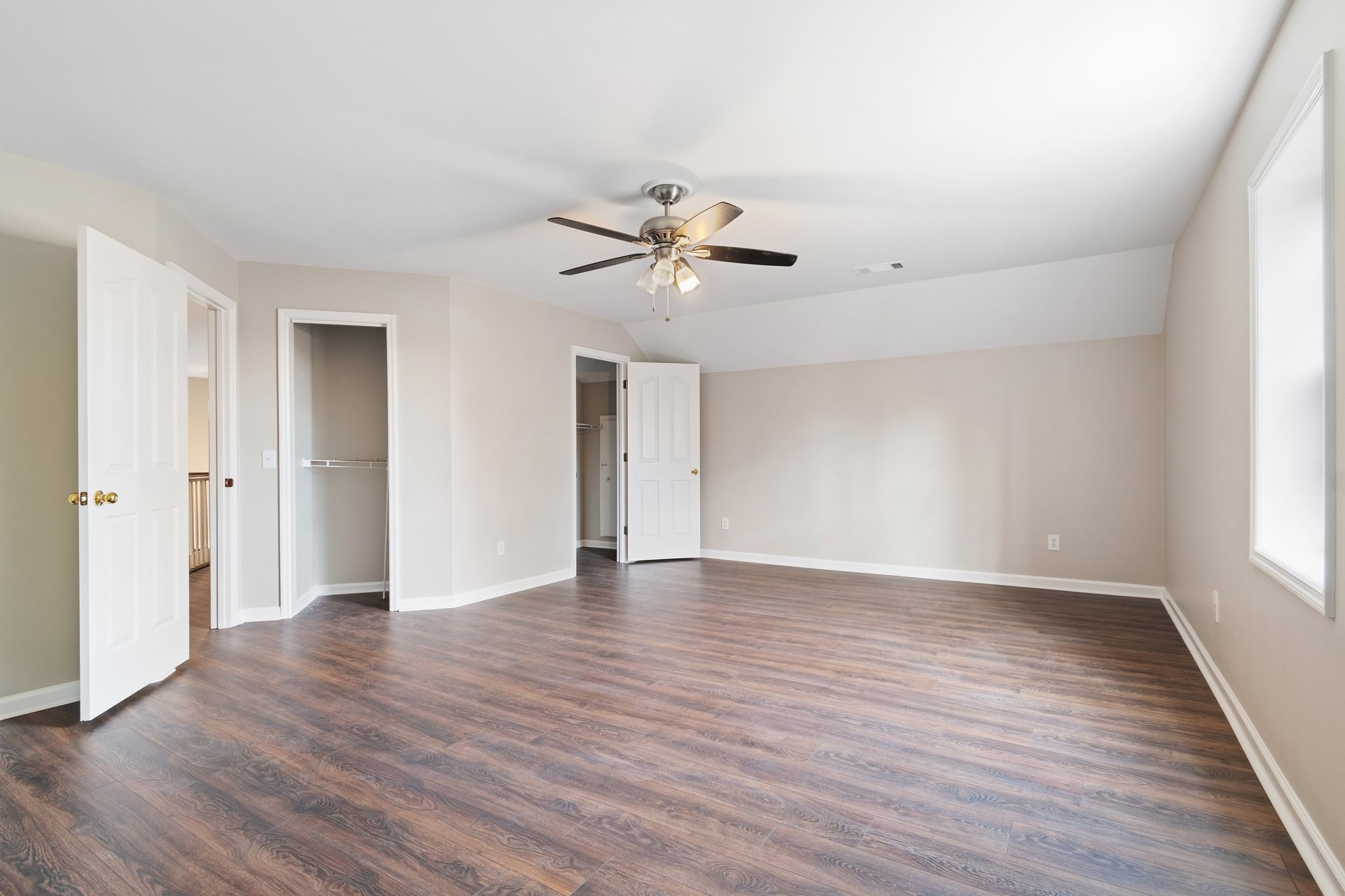 15 Salem Ln
