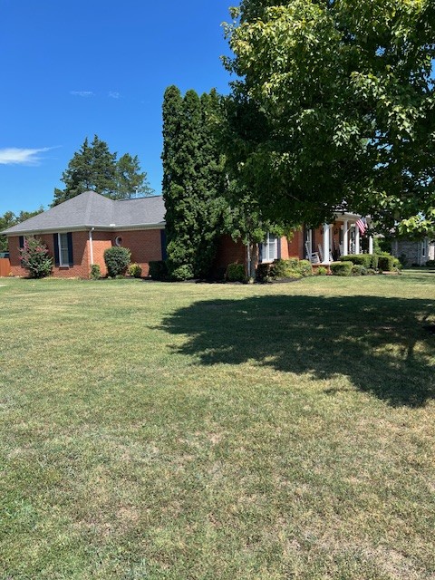 318 Constitution Ct