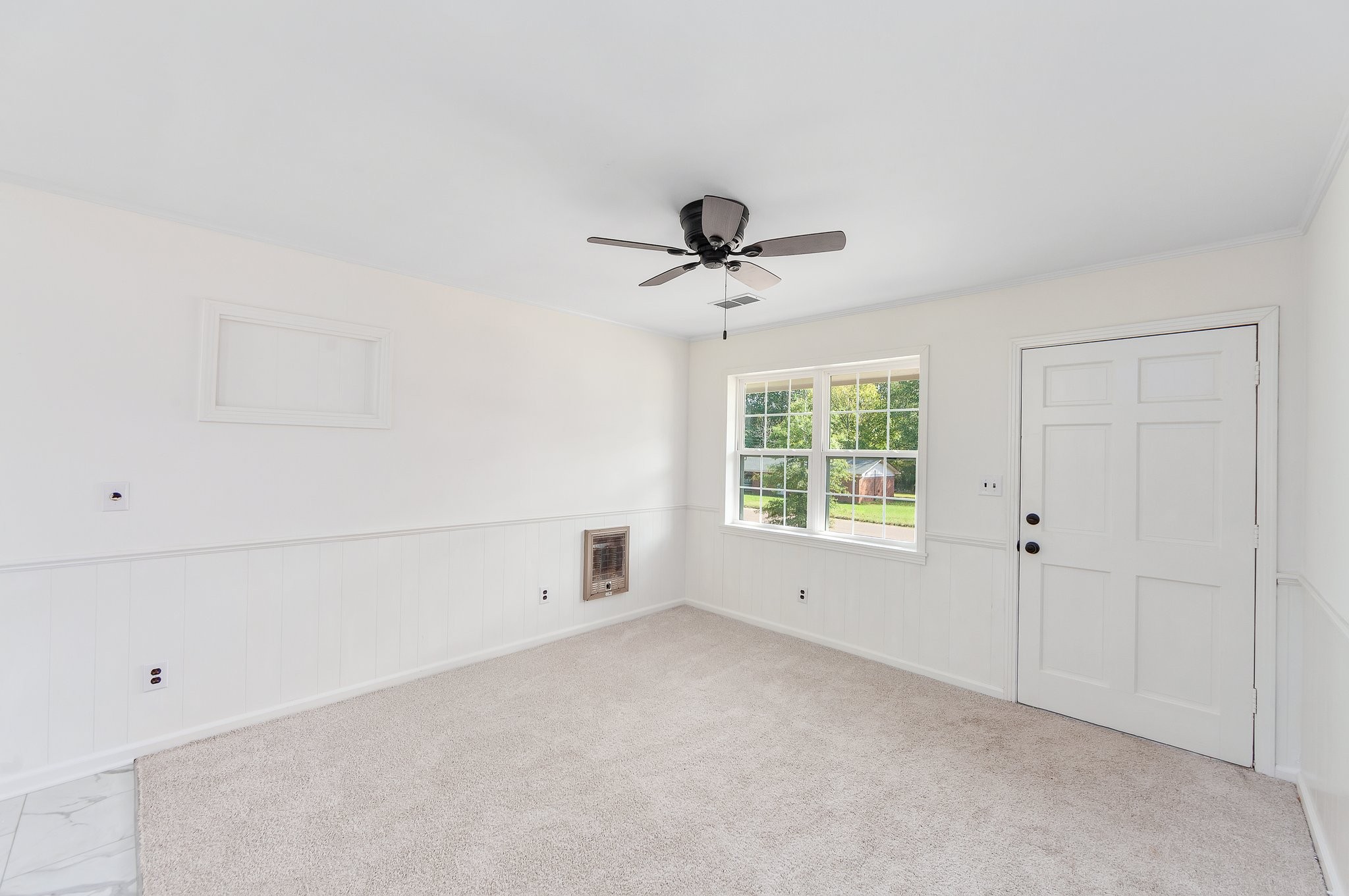 717 Blue Bonnett Ln