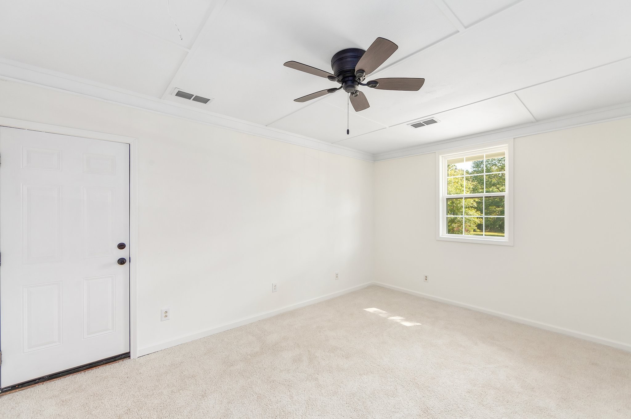 717 Blue Bonnett Ln