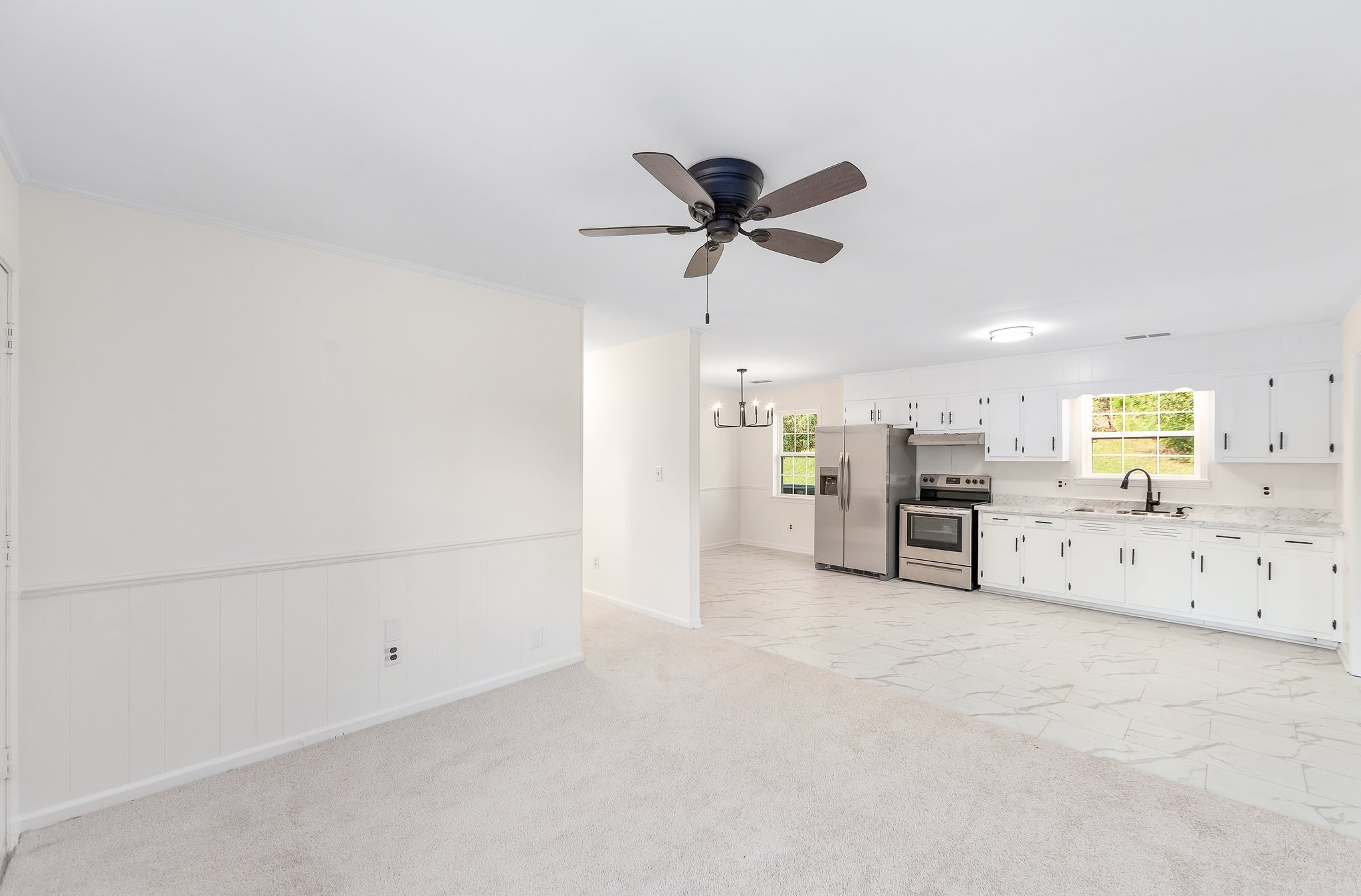 717 Blue Bonnett Ln