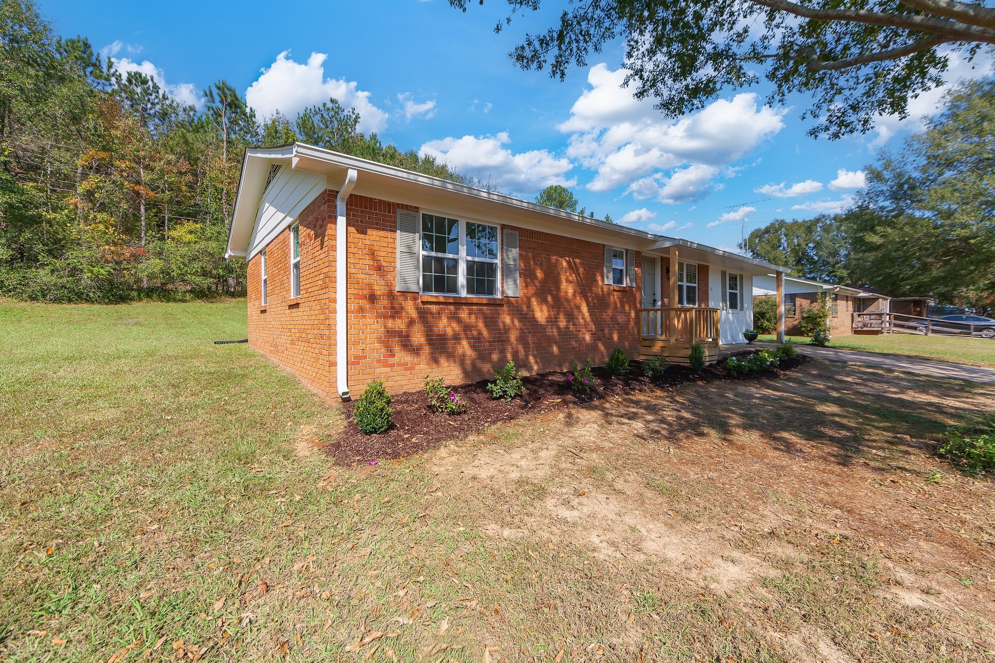 717 Blue Bonnett Ln