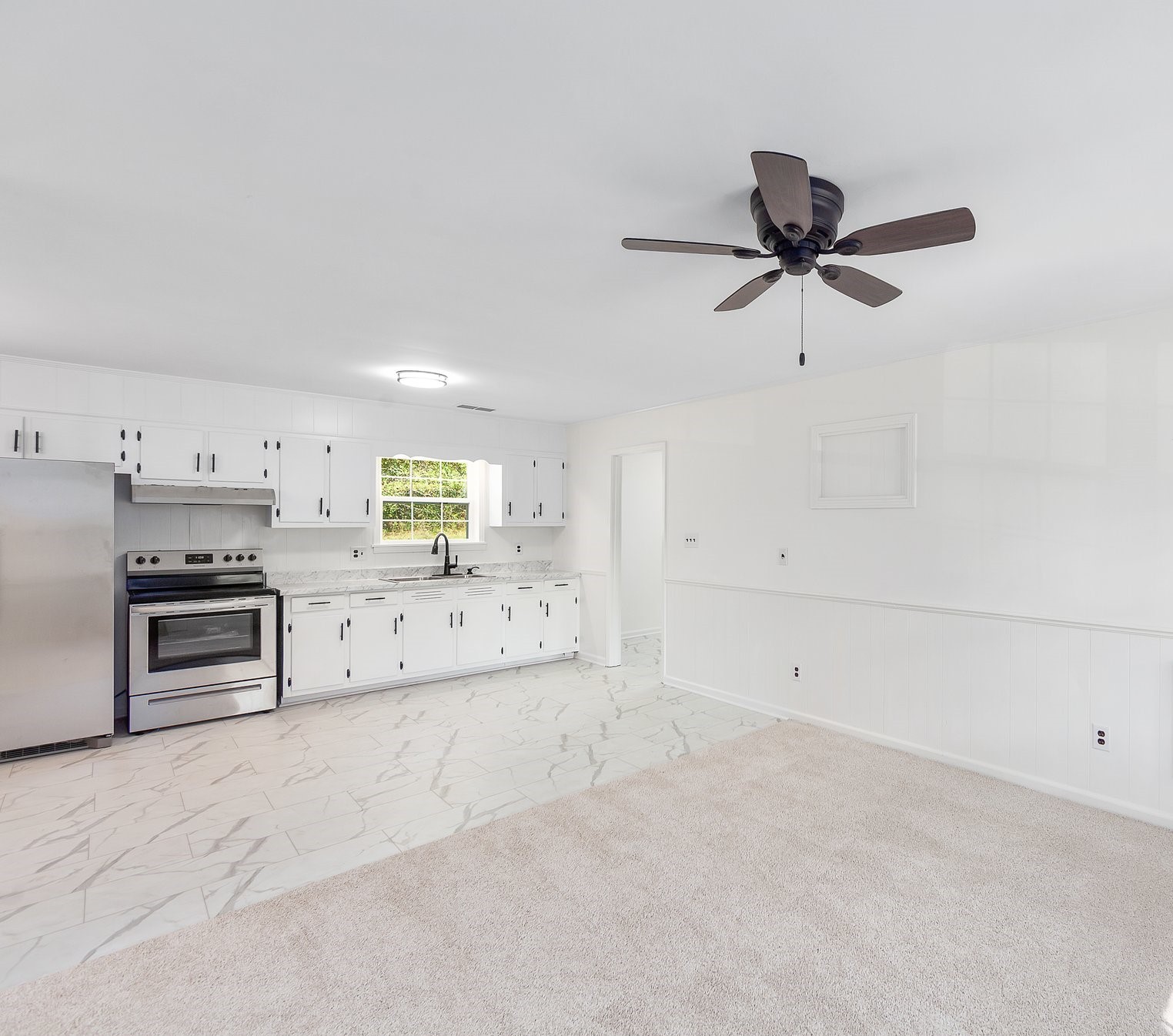 717 Blue Bonnett Ln