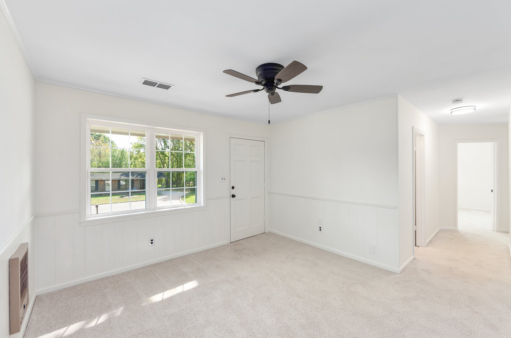 717 Blue Bonnett Ln