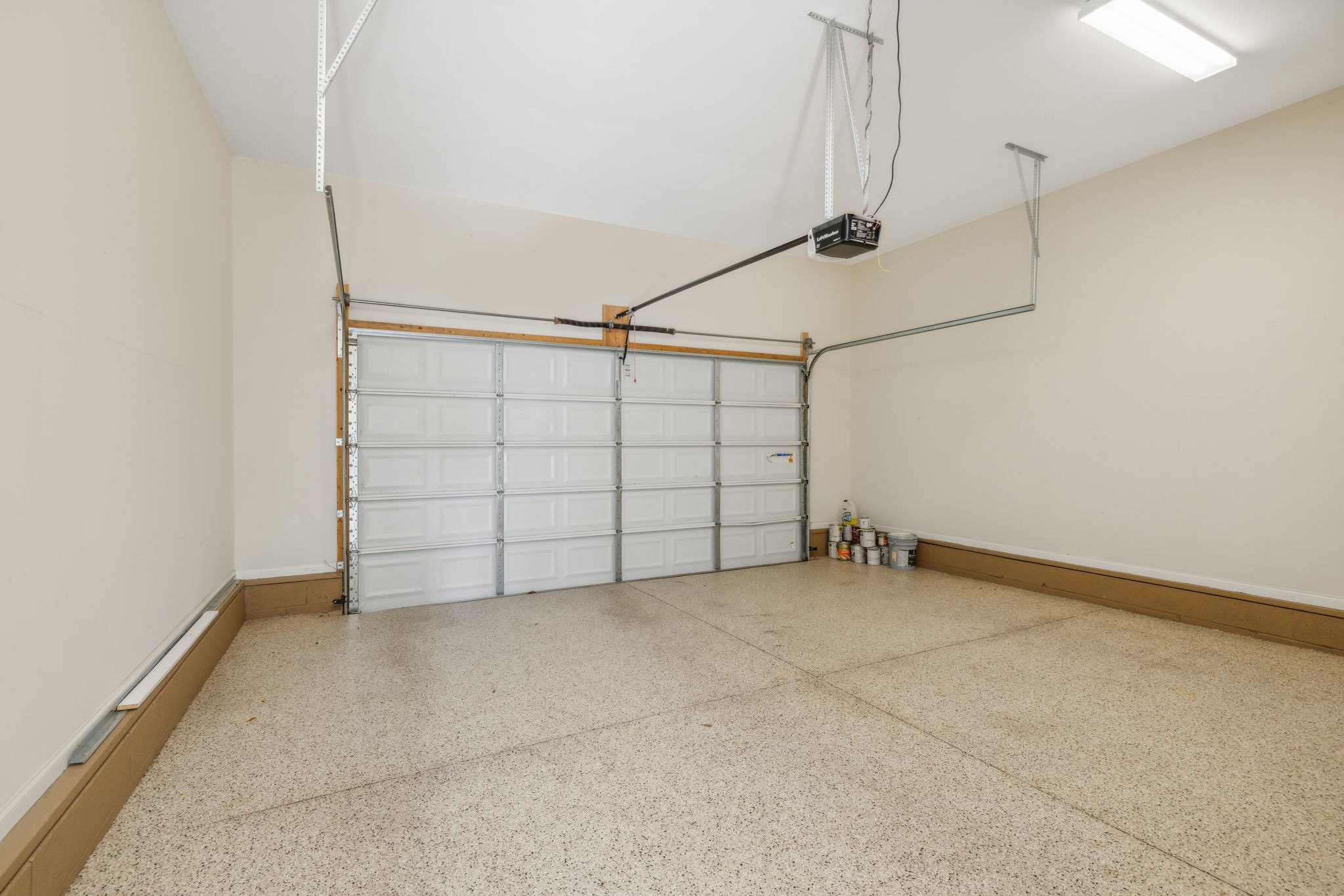 732 Shelley Ln