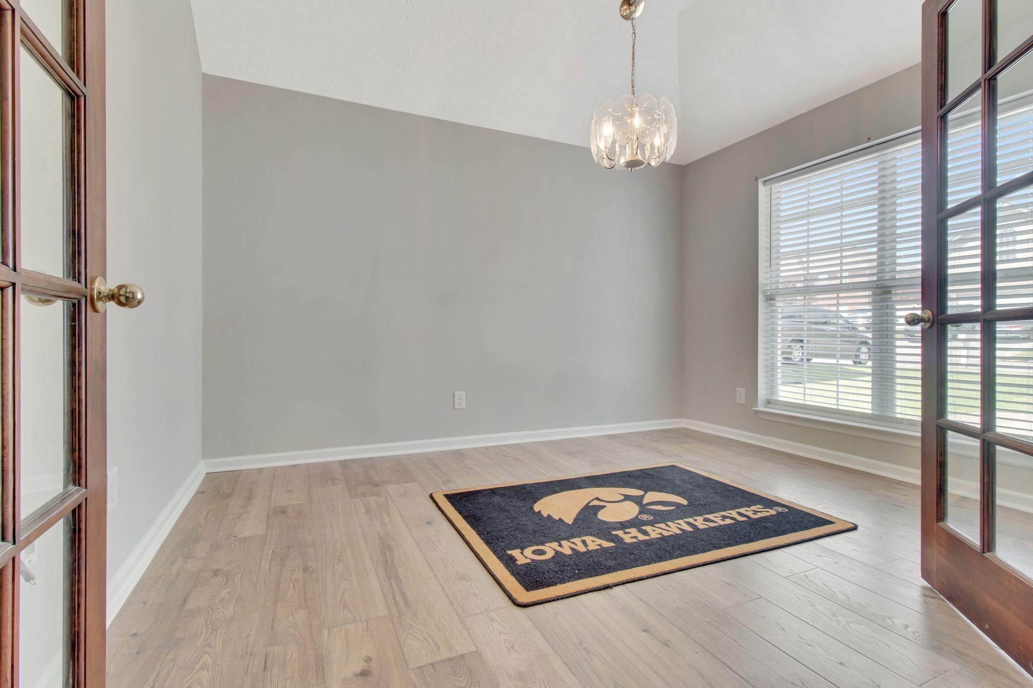 5153 Singing Hills Dr