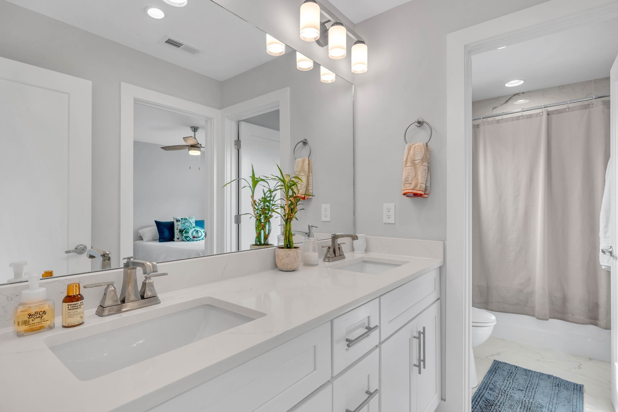 622 Waco Dr Unit: A