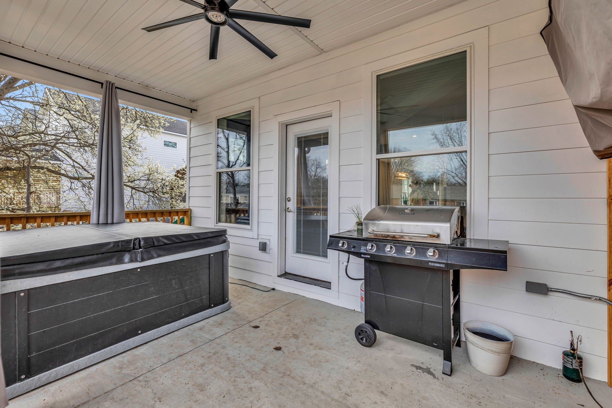 622 Waco Dr Unit: A