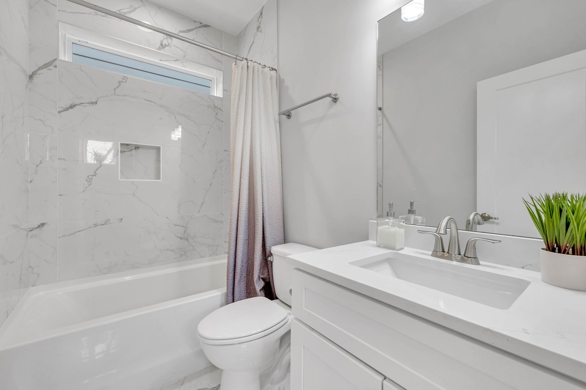622 Waco Dr Unit: A