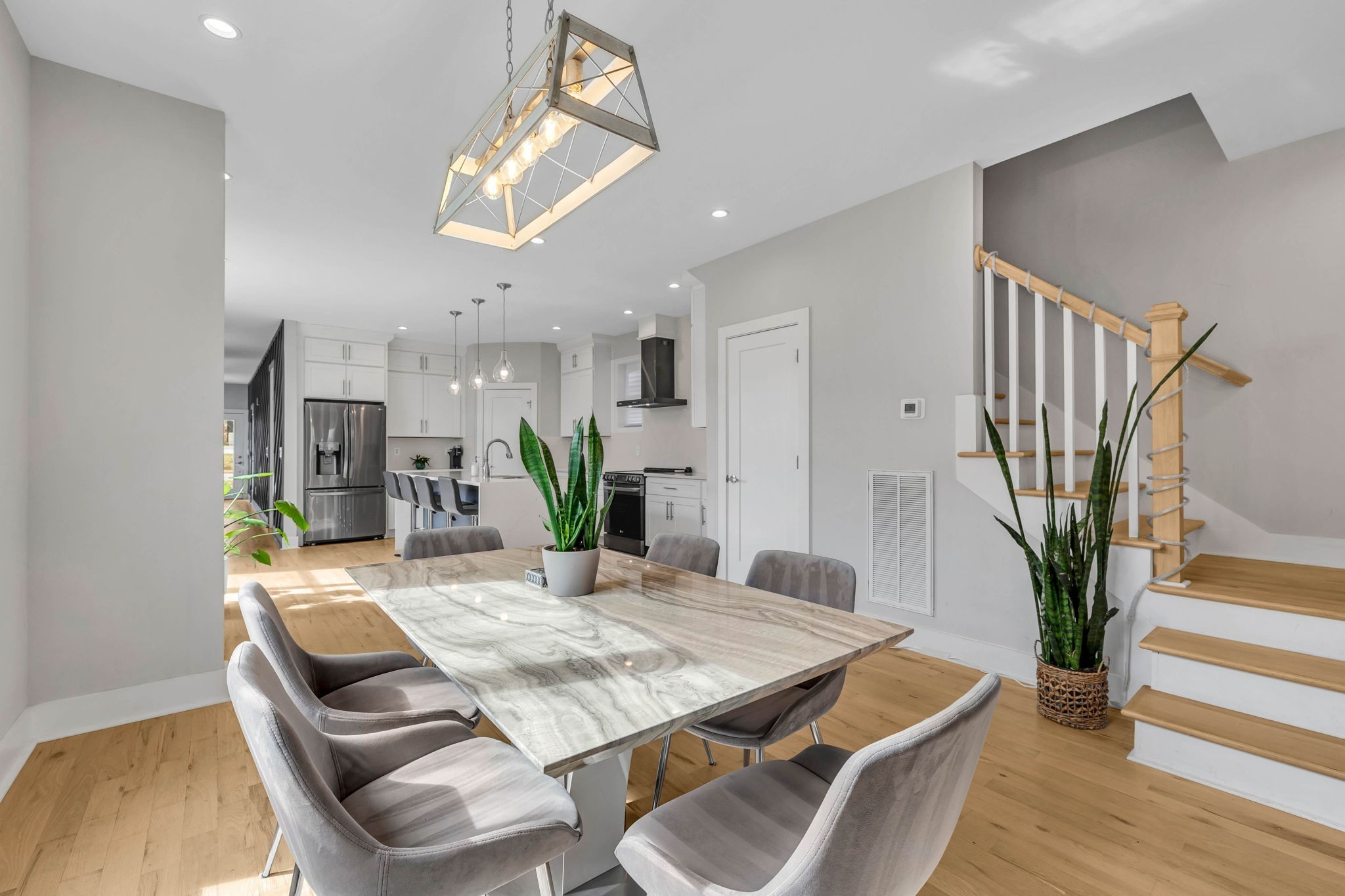 622 Waco Dr Unit: A