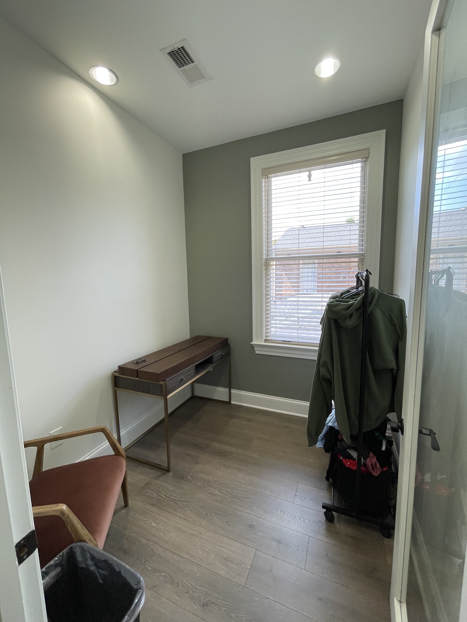 131 3rd Ave, N